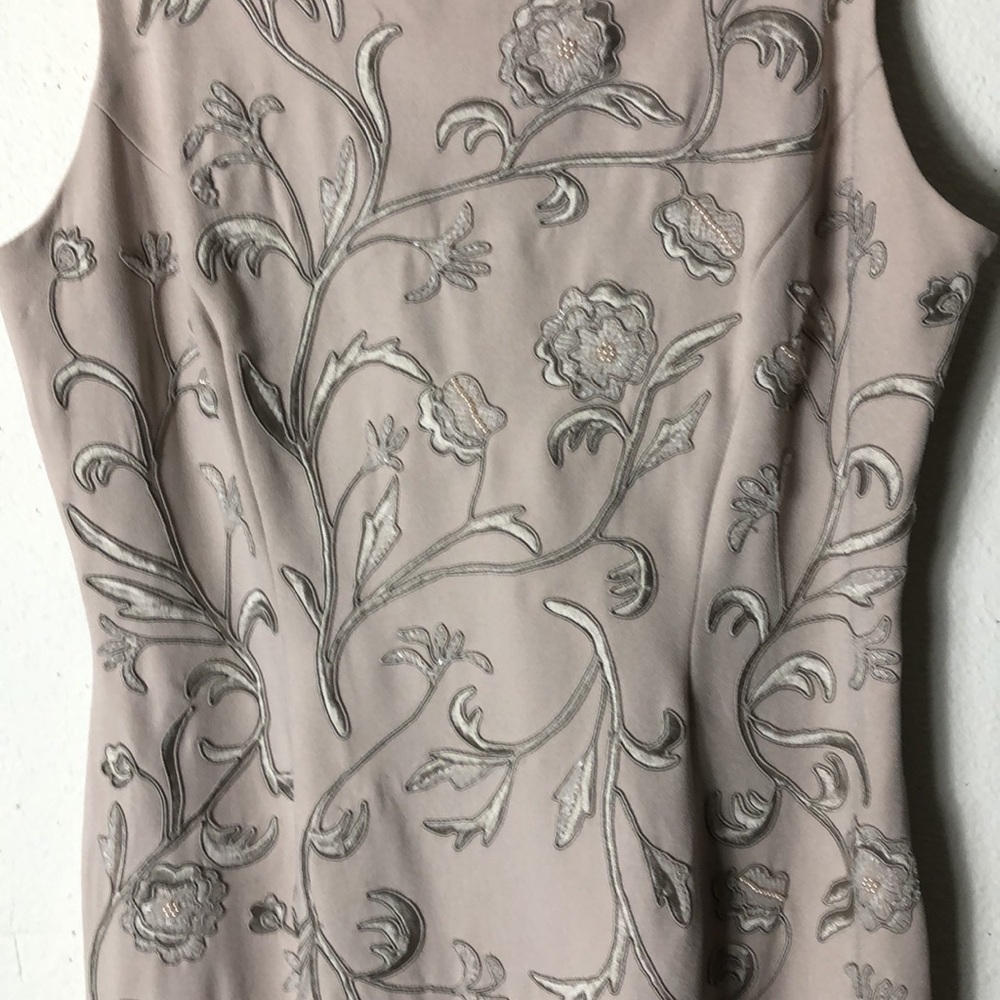 Carmen Marc Valvo Beige Beaded/ Embroidered Sheath Dress-Sz 14 NWT - Picture 4 of 10